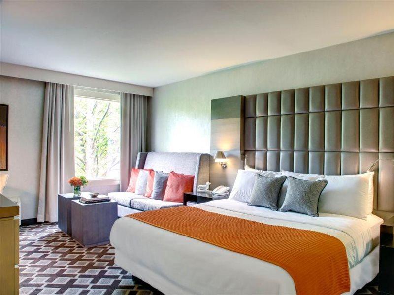 Hotel The Watershed Norwalk Exterior foto
